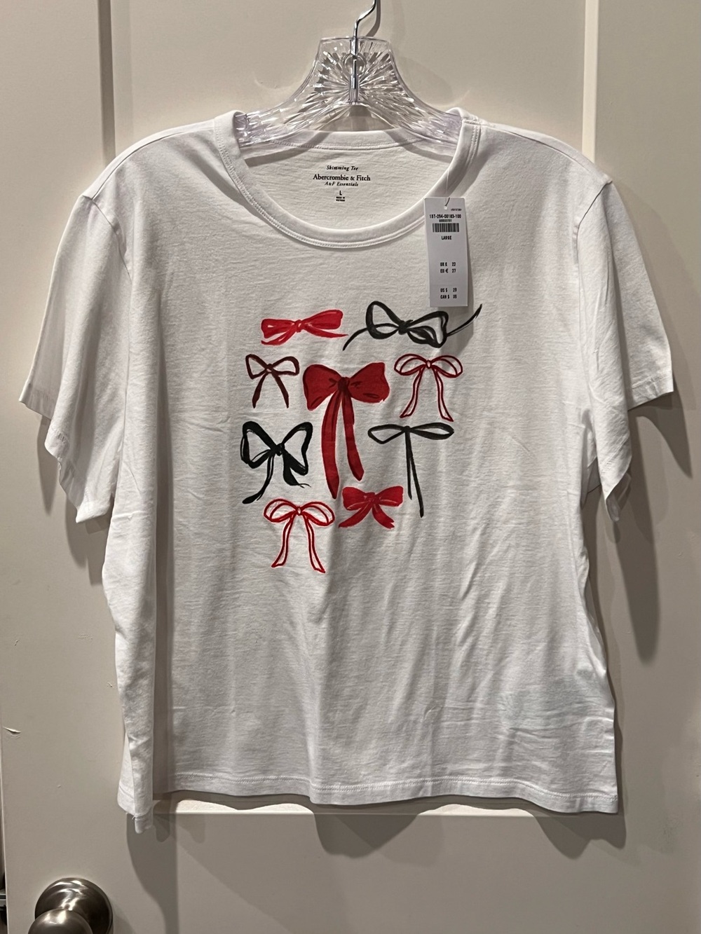 Abercrombie & Fitch White Short Sleeve Tee with Red and Black Bow Art